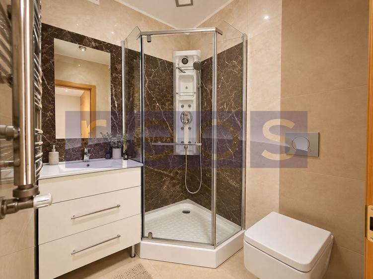 Apartament cu 4 camere decomandat în 1 Mai
