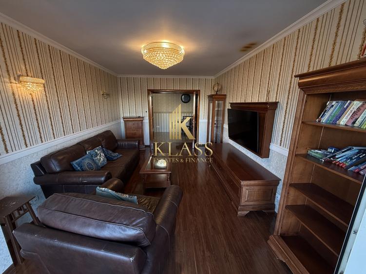 Apartament cu 3 camere decomandat, mobilat în Doamna Ghica