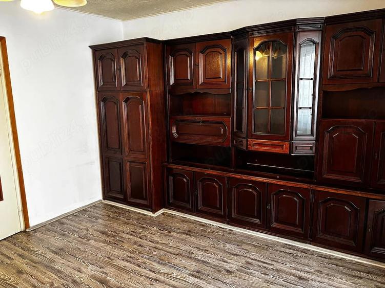 Garsonieră decomandată în Dâmbu Pietros