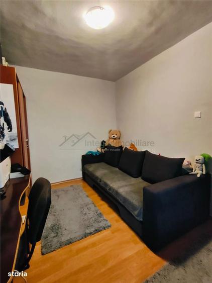 Apartament cu 2 camere semidecomandat în Iosia
