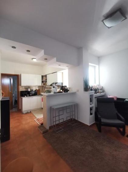 Apartament cu 2 camere, mobilat în Cișmigiu
