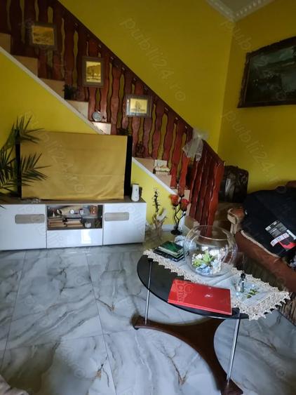 Casă cu 6 camere cu Teren 744 Mp în Vernești
