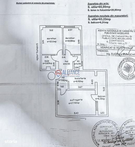 Apartament cu 3 camere decomandat în Delfinariu