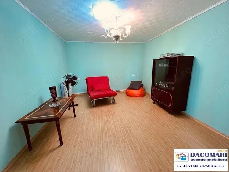 Casă cu 4 camere cu Teren 794 Mp în Central