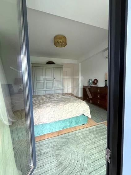 Apartament cu 4 camere decomandat, mobilat în Iancu Nicolae
