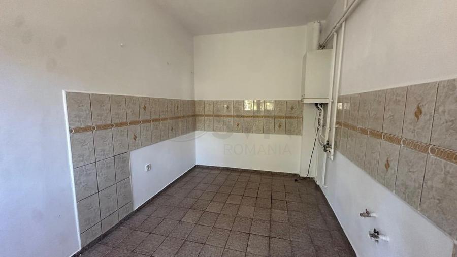 Casă individuală cu 5 camere cu Garaj în Chitila