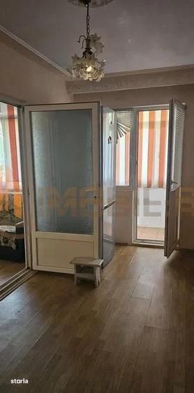 Apartament cu 2 camere nedecomandat în Tudor Vladimirescu