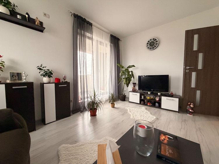 Apartament cu 3 camere în Dudu