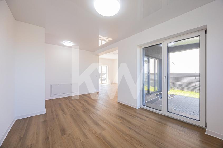 Casă individuală cu 4 camere cu Teren 333 Mp în Exterior Est