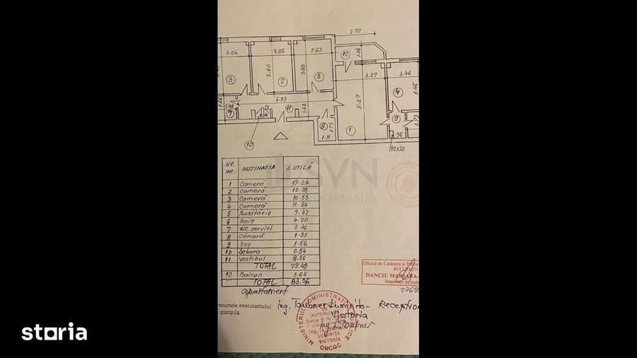 Apartament cu 4 camere semidecomandat în Tineretului
