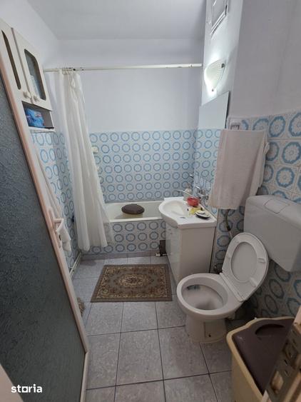 Apartament cu 2 camere decomandat în Radu Negru
