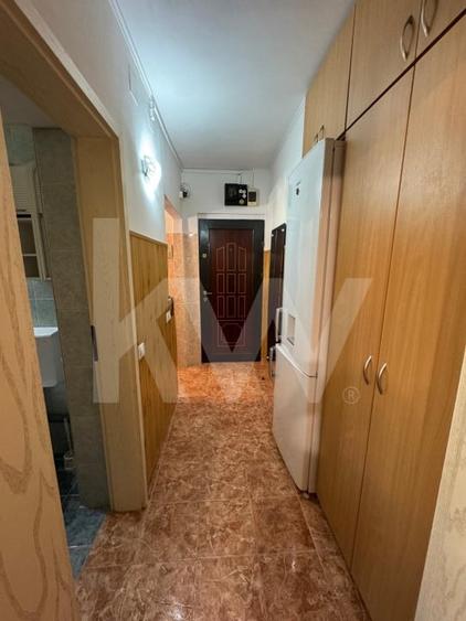 Apartament cu 2 camere semidecomandat, mobilat în Hipodrom 3