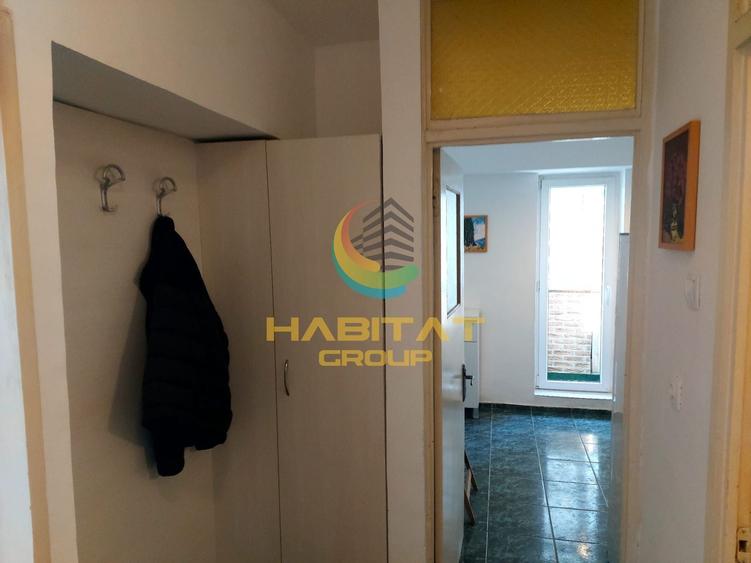 Garsonieră decomandată în Unirii