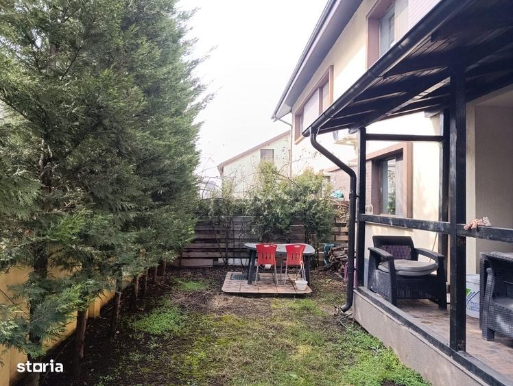 Casă cu 4 camere în Central
