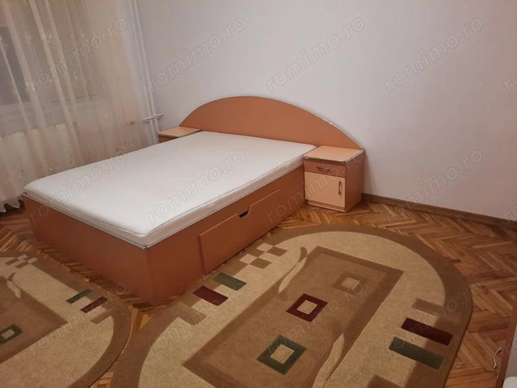 Garsonieră decomandată în Complex Studențesc