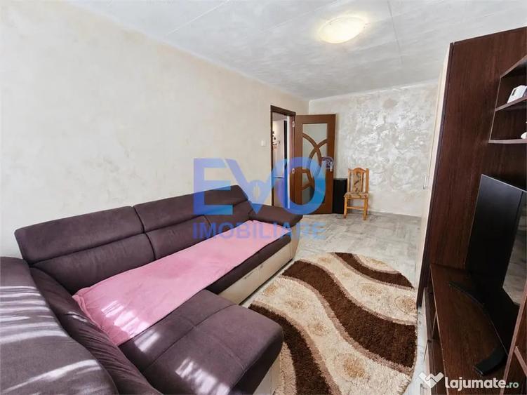 Apartament cu 2 camere semidecomandat în Tomești