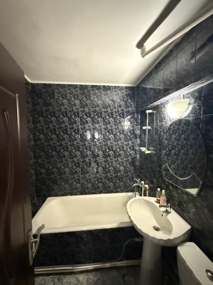 Apartament cu 2 camere decomandat în Gară