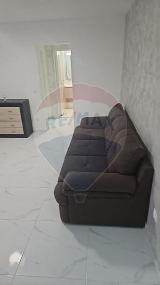 Apartament cu 3 camere de închiriat în zona Ultracentral - 12