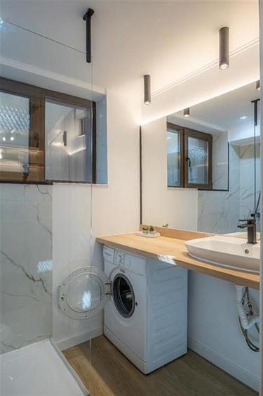Apartament cu 2 camere semidecomandat în Foișorul de Foc
