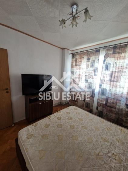 Apartament cu 2 camere decomandat, mobilat în Hipodrom 4