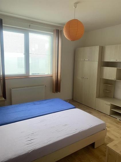 Apartament cu 2 camere semidecomandat în Florești