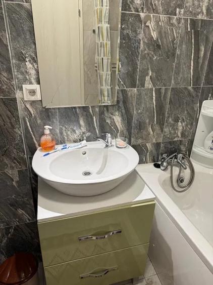 Apartament 2 camere, decomandat, 64mp. centrala, ac, parcare, metrou, D. Leonida - 8