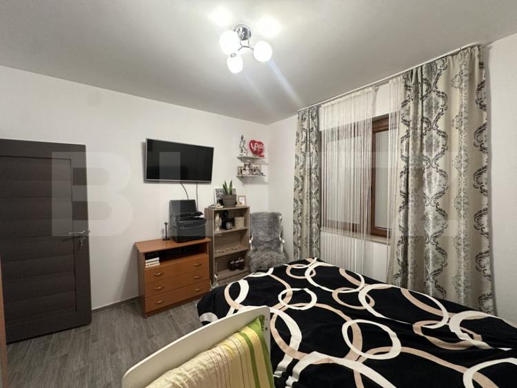 Casă cu 3 camere cu Teren 2170 Mp în Central