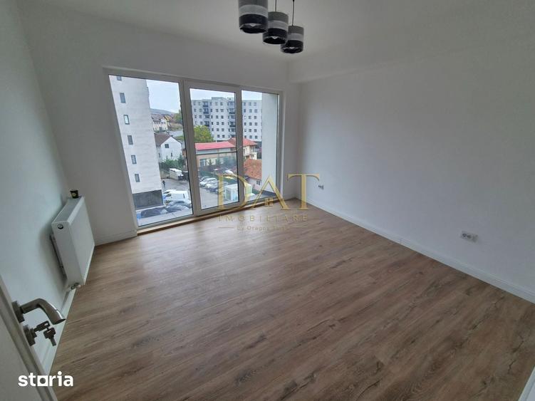 Apartament cu 4 camere în Dâmbul Rotund