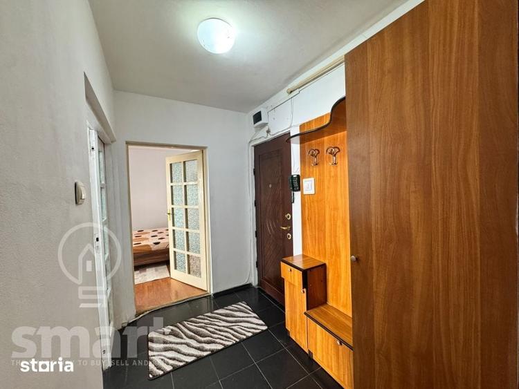 Apartament cu 3 camere decomandat în Între Lacuri