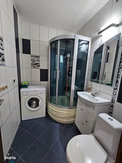 Apartament cu 2 camere semidecomandat în Cantemir