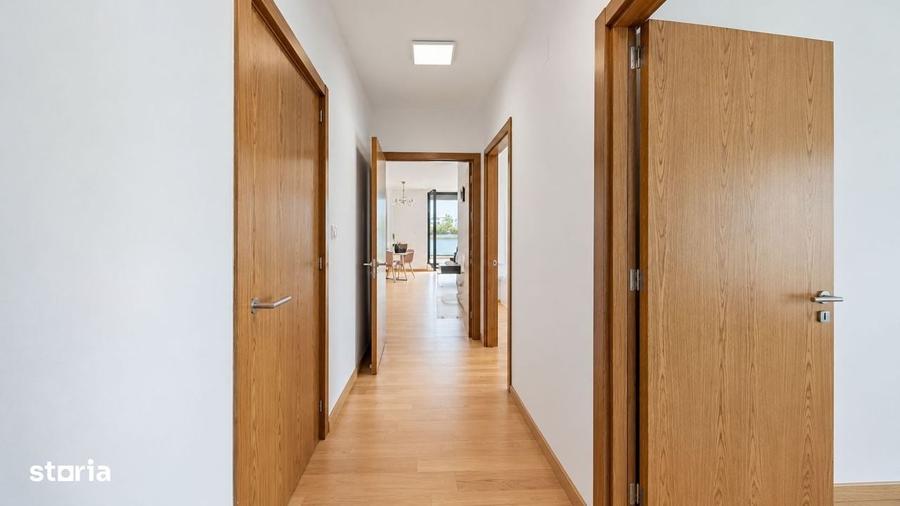 Apartament cu 3 camere în Băneasa