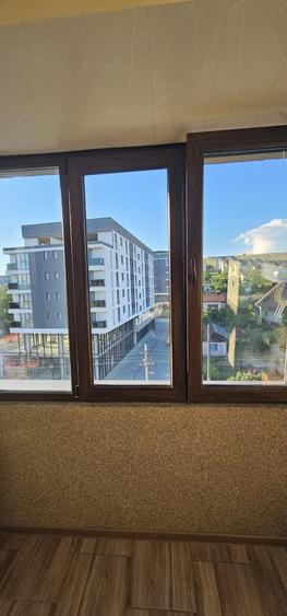 Apartament cu 2 camere decomandat în Burdujeni