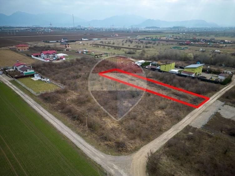 Teren Construcții intravilan de 1125 mp, în Sânpetru