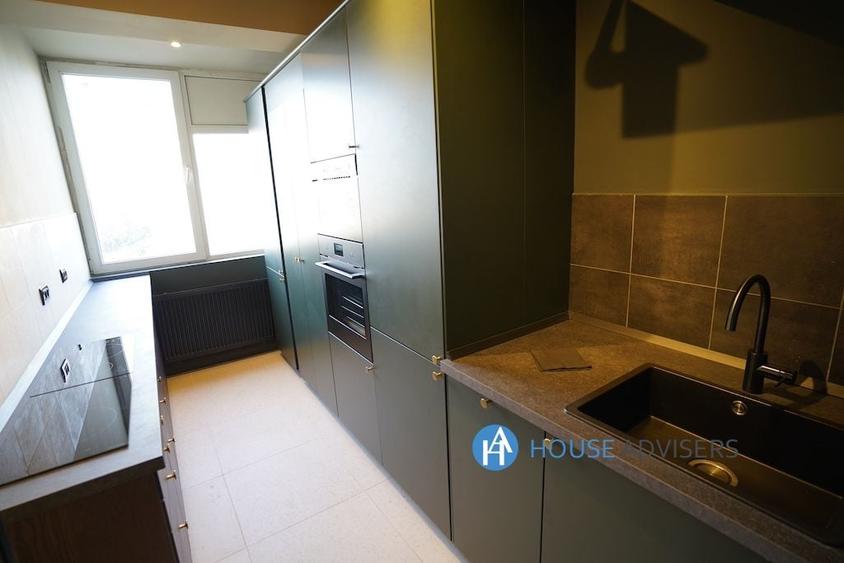 Apartament cu 3 camere, mobilat în Victoriei