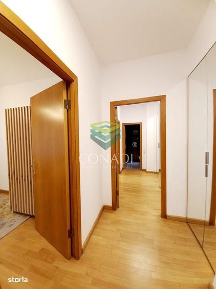 Apartament cu 4 camere în Șoseaua Nordului