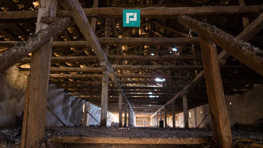 Spațiu industrial, de 455 mp, în Zărand