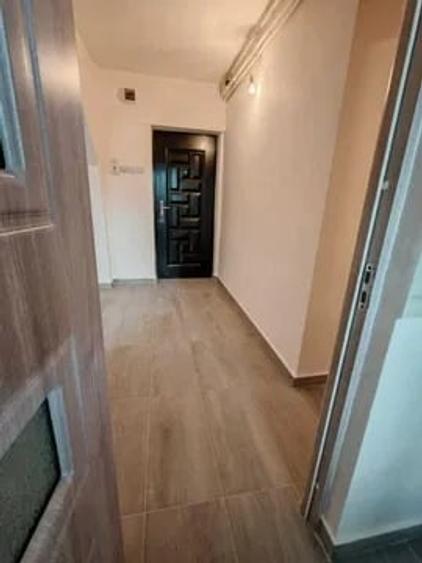 Garsonieră decomandată în Frumoasa