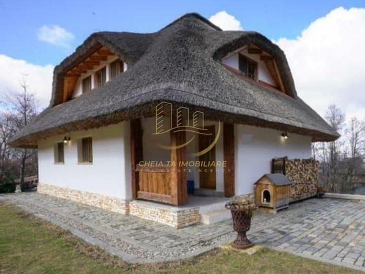 Casă cu 4 camere în Central