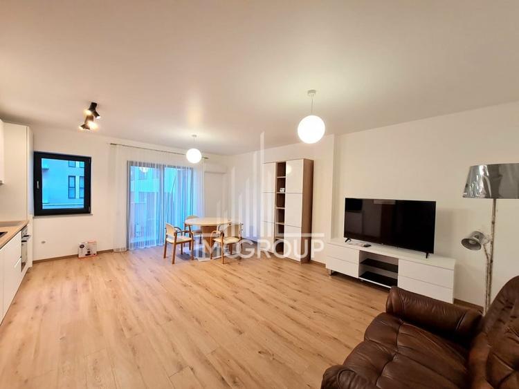 Apartament cu 2 camere semidecomandat, mobilat în Europa