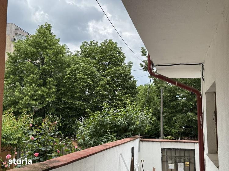 Casă cu Teren 321 Mp în Tei