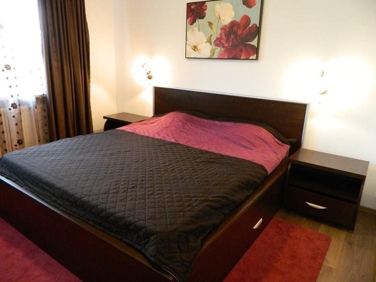 Apartament cu 3 camere decomandat în Piața Unirii