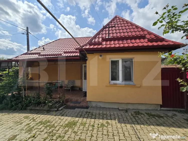 Casă cu 2 camere cu Teren 719 Mp în Chinari