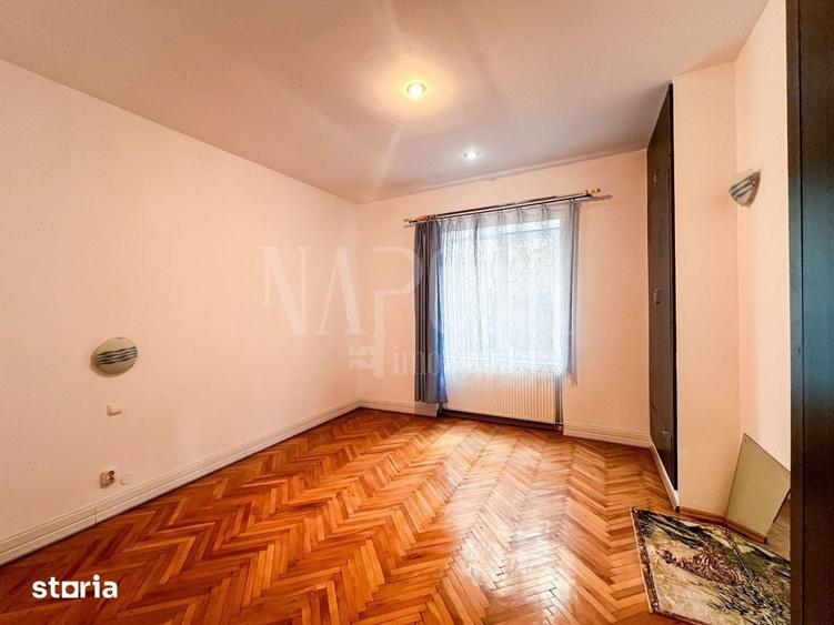 Apartament cu 3 camere decomandat în Gruia