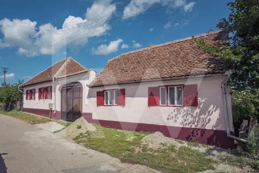 Casă cu 4 camere cu Canalizare în Alămor