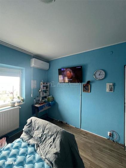 Apartament cu 3 camere în Micro 20