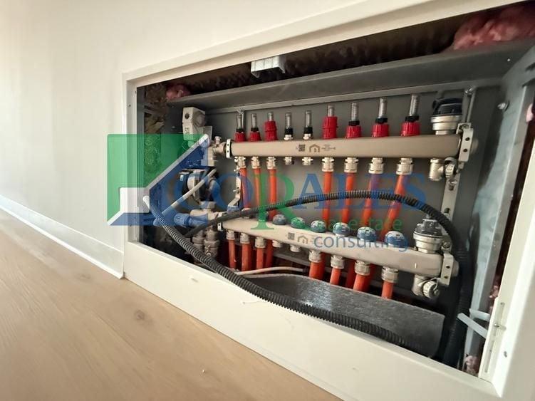 Duplex cu 4 camere cu Canalizare în Ghiroda