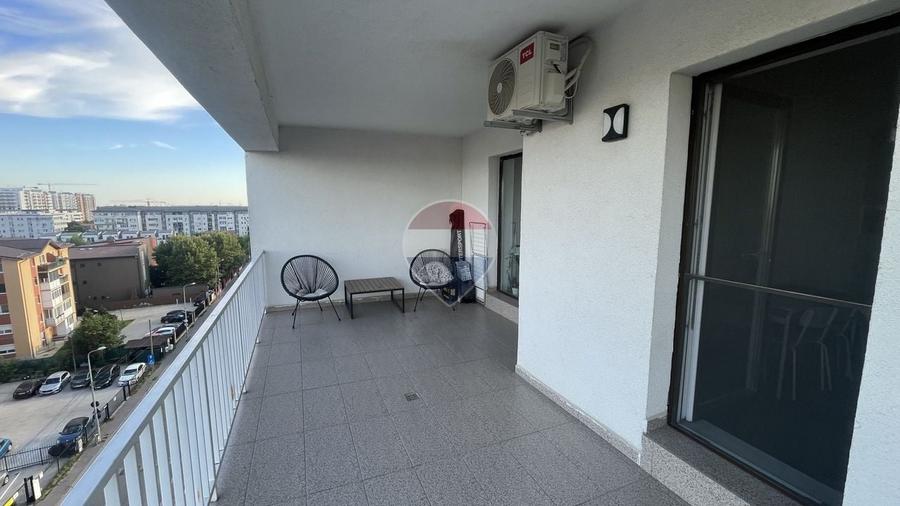 Apartament cu 2 camere decomandat, mobilat în Titan