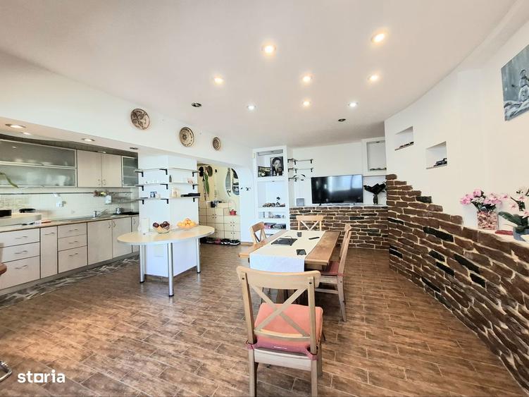 Apartament cu 4 camere, mobilat în Colentina