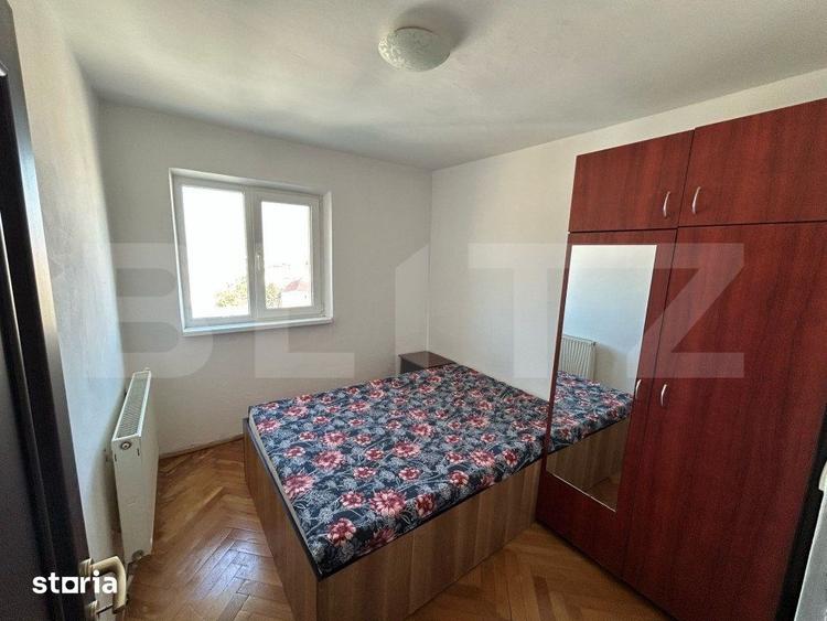 Apartament cu 4 camere decomandat în Cetate