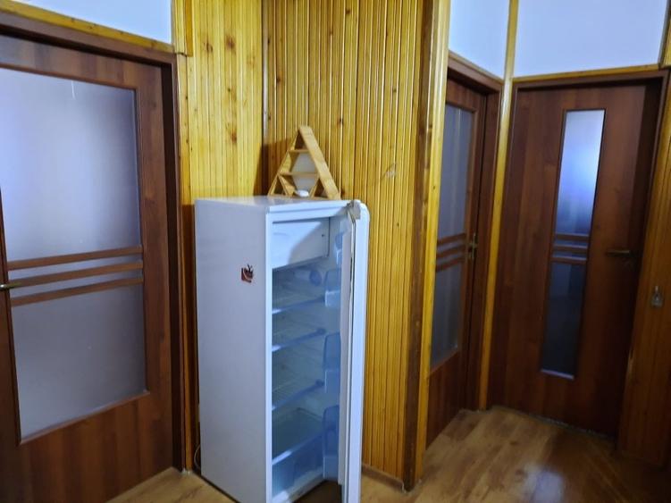 Berceni-Aparatorii Patriei vav Spiru Haret, 2 camere mobilate, mansarda in vila - 5